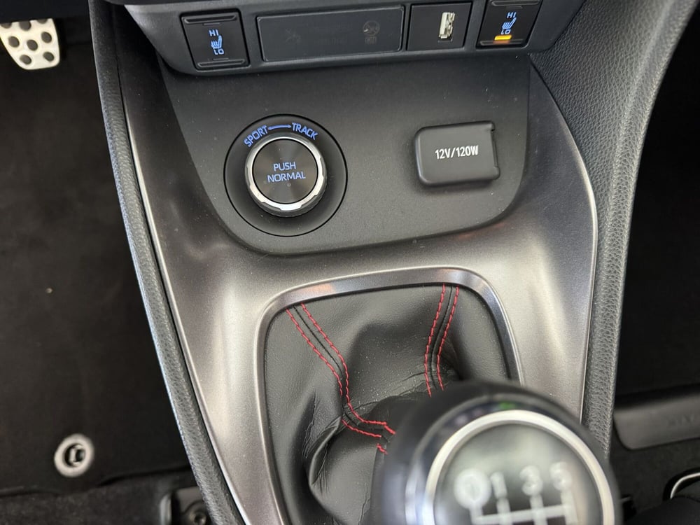 Toyota GR Yaris usata a Pistoia (16)