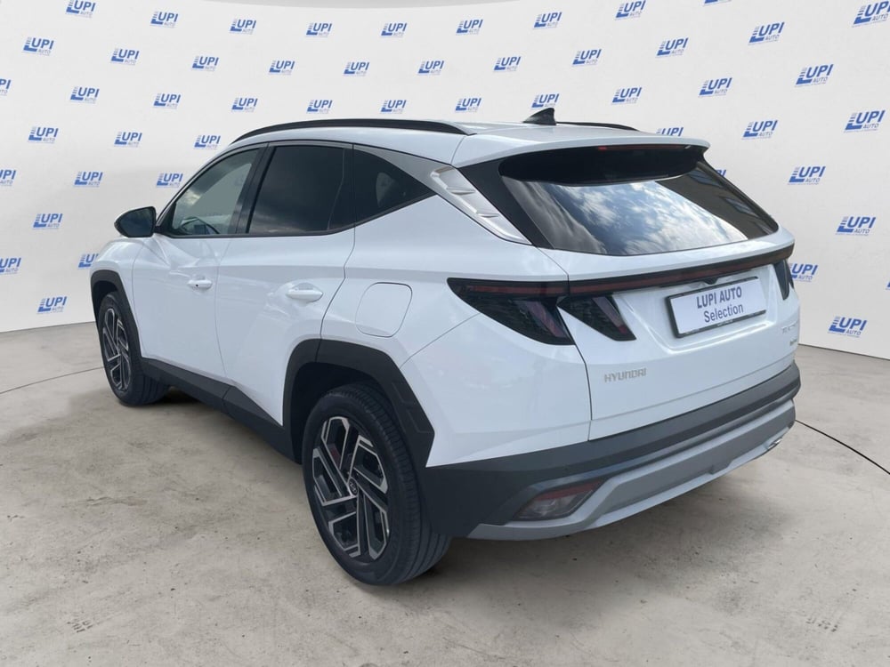 Hyundai Tucson nuova a Pistoia (3)