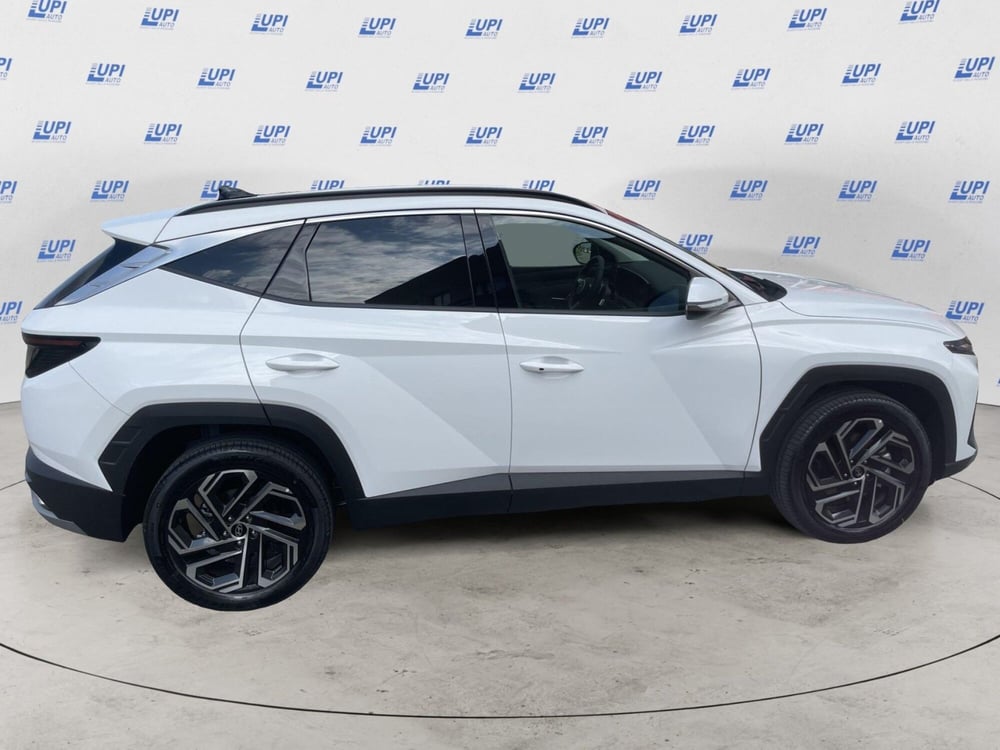 Hyundai Tucson nuova a Pistoia (7)