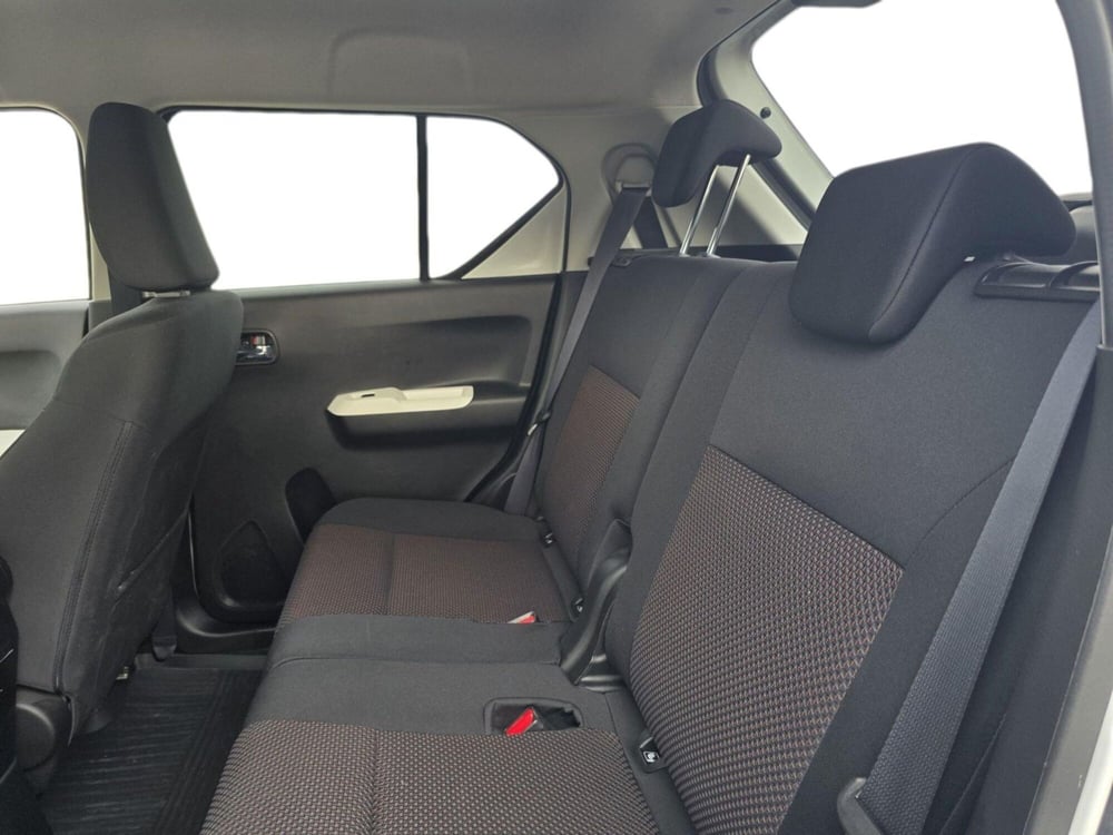 Suzuki Ignis usata a Pistoia (13)