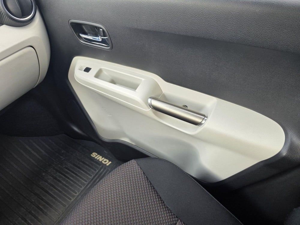 Suzuki Ignis usata a Pistoia (15)