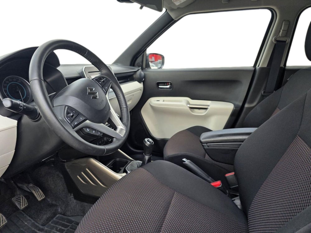 Suzuki Ignis usata a Pistoia (17)