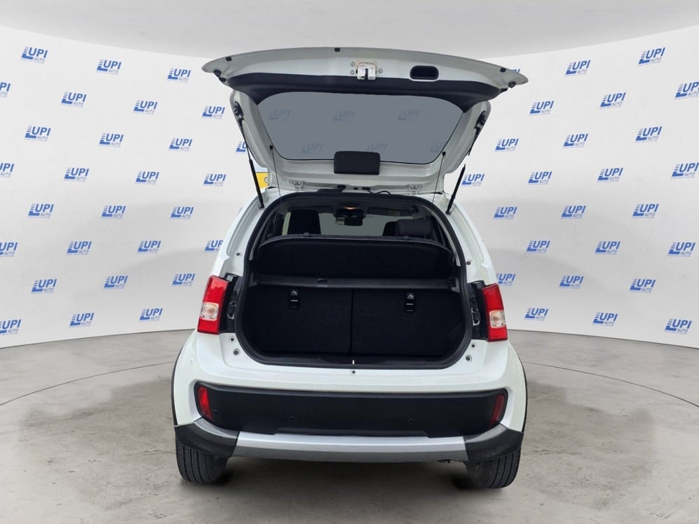 Suzuki Ignis usata a Pistoia (9)