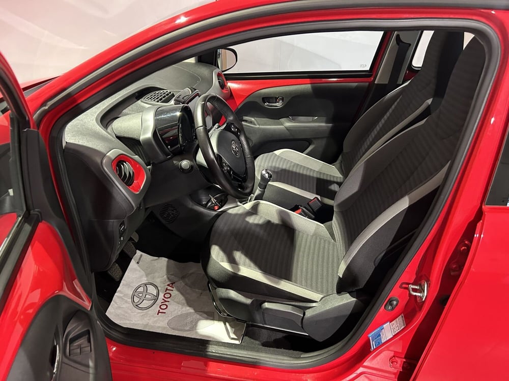 Toyota Aygo usata a Milano (12)