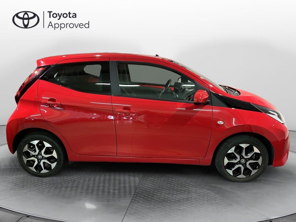 Toyota Aygo usata a Milano (14)