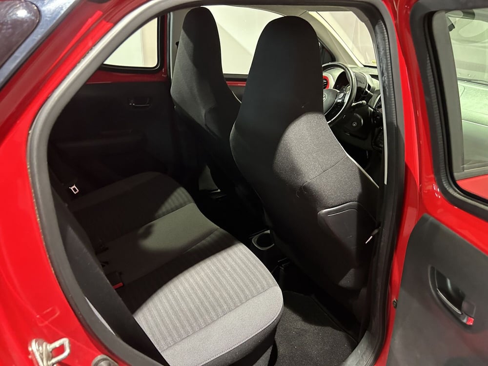 Toyota Aygo usata a Milano (8)