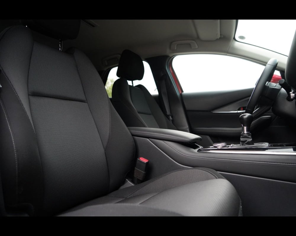 Mazda CX-30 usata a Treviso (12)