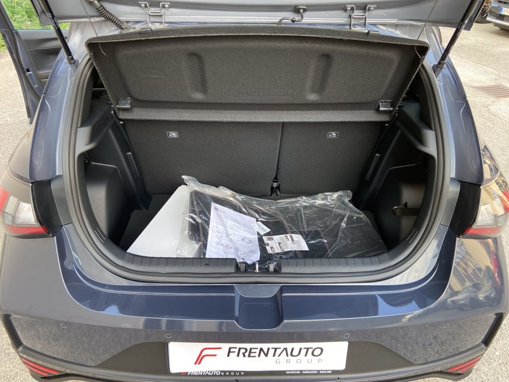 Hyundai i20 nuova a Chieti (14)