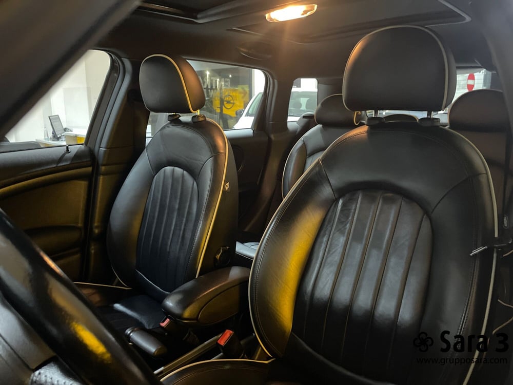 MINI Mini Clubman usata a Benevento (16)