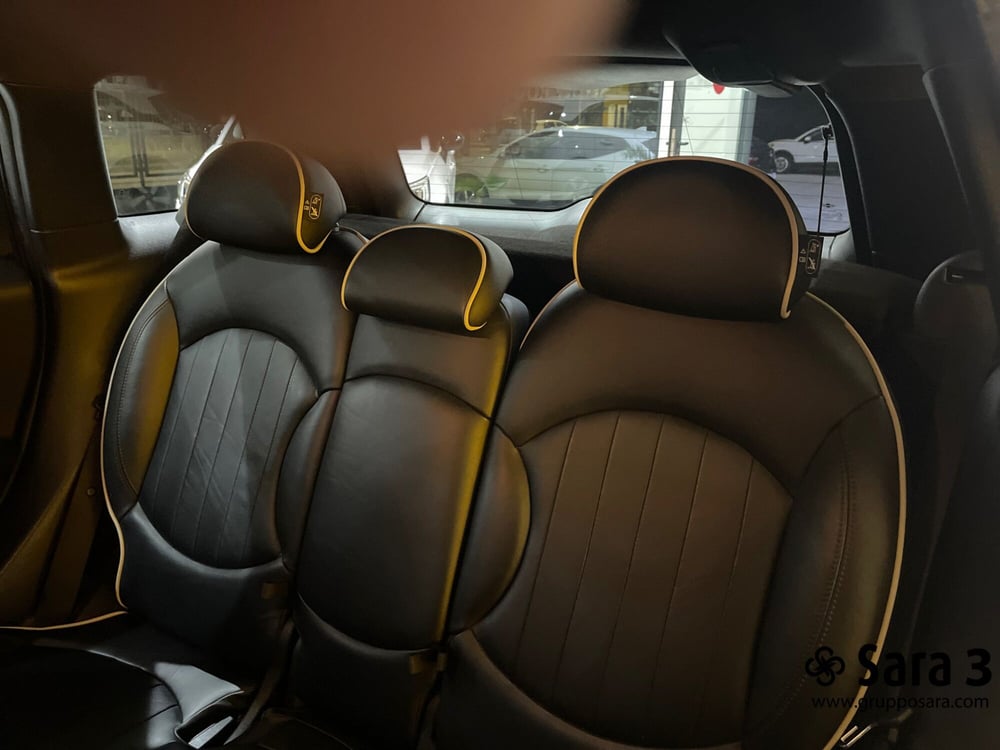 MINI Mini Clubman usata a Benevento (17)