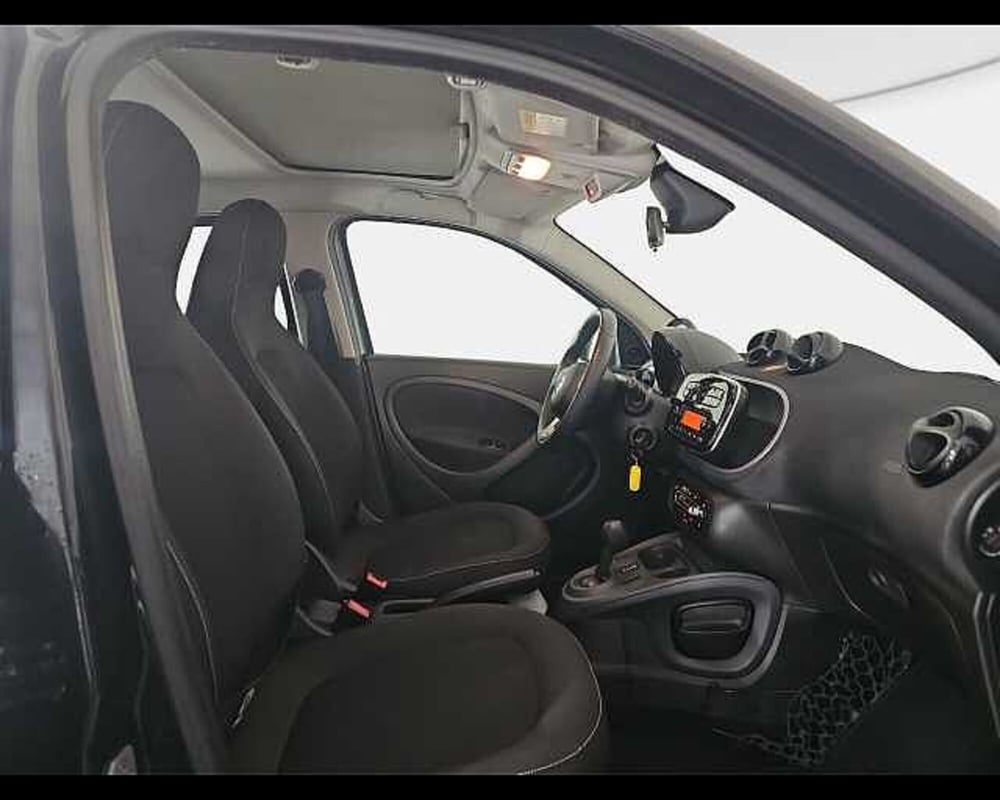 smart forfour usata a Roma (8)