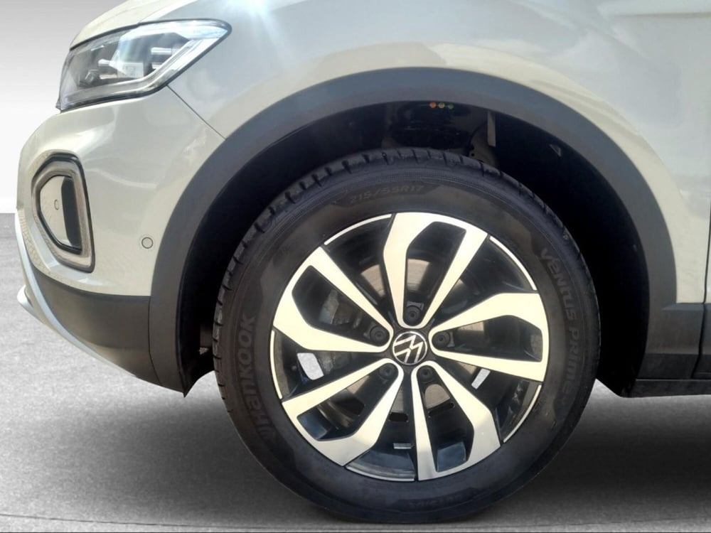 Volkswagen T-Roc usata a Livorno (15)
