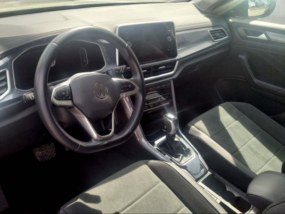 Volkswagen T-Roc usata a Livorno (6)