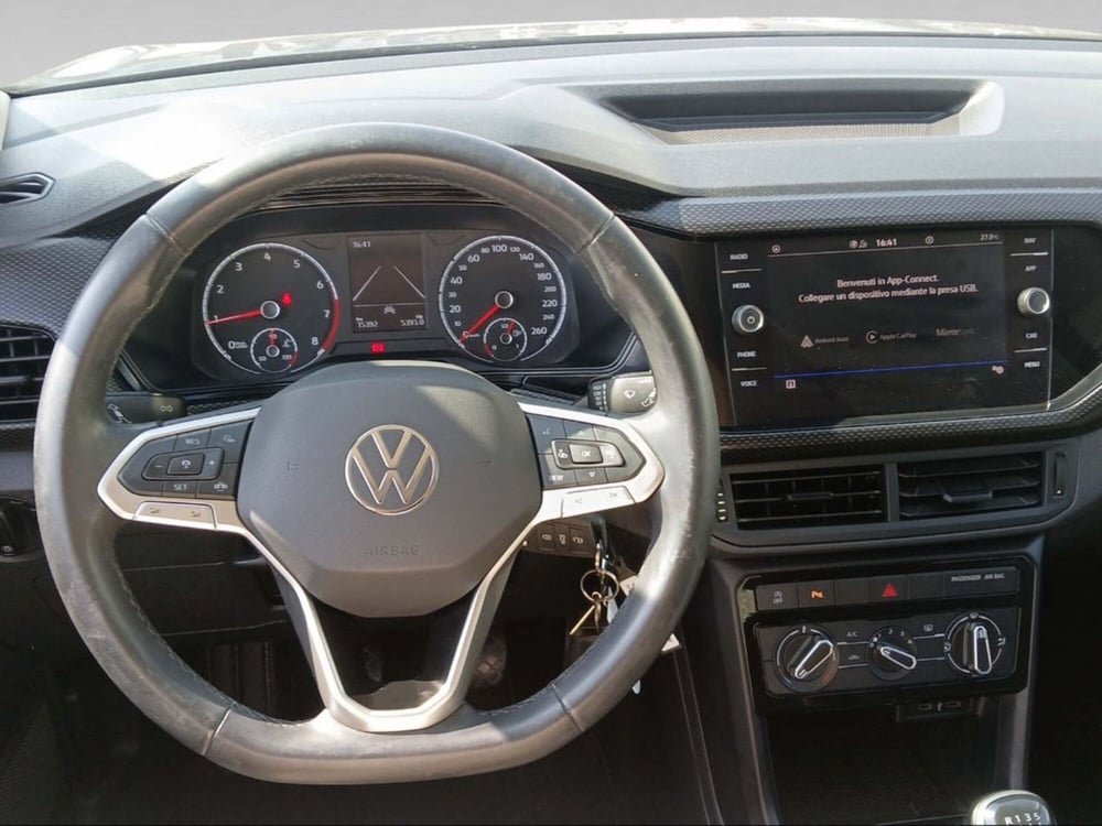 Volkswagen T-Cross usata a Livorno (8)