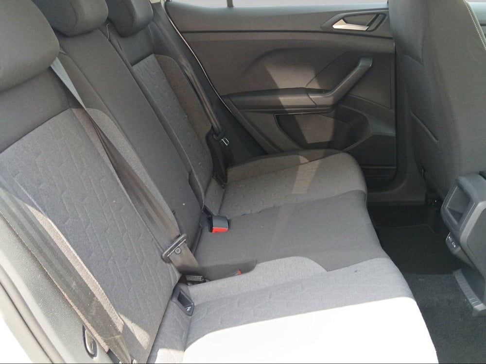 Volkswagen T-Cross nuova a Livorno (11)