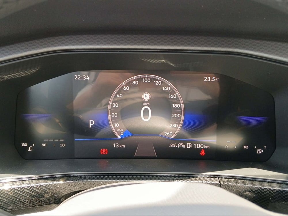 Volkswagen T-Cross nuova a Livorno (7)