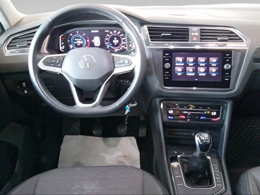 Volkswagen Tiguan usata a Firenze (11)