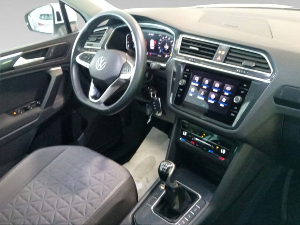 Volkswagen Tiguan usata a Firenze (12)