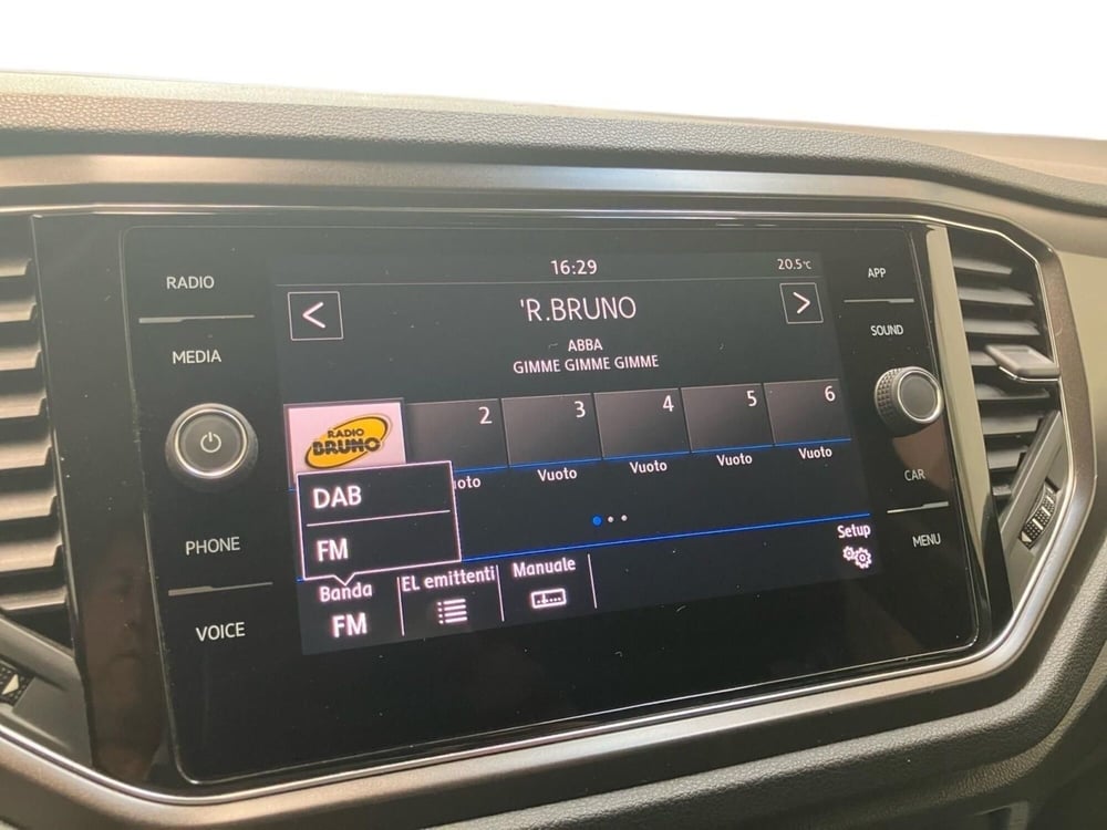 Volkswagen T-Roc usata a Bologna (18)