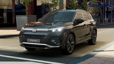 Volkswagen Tiguan 1.5 tsi ehybrid R-Line 204cv dsg nuova a Bologna