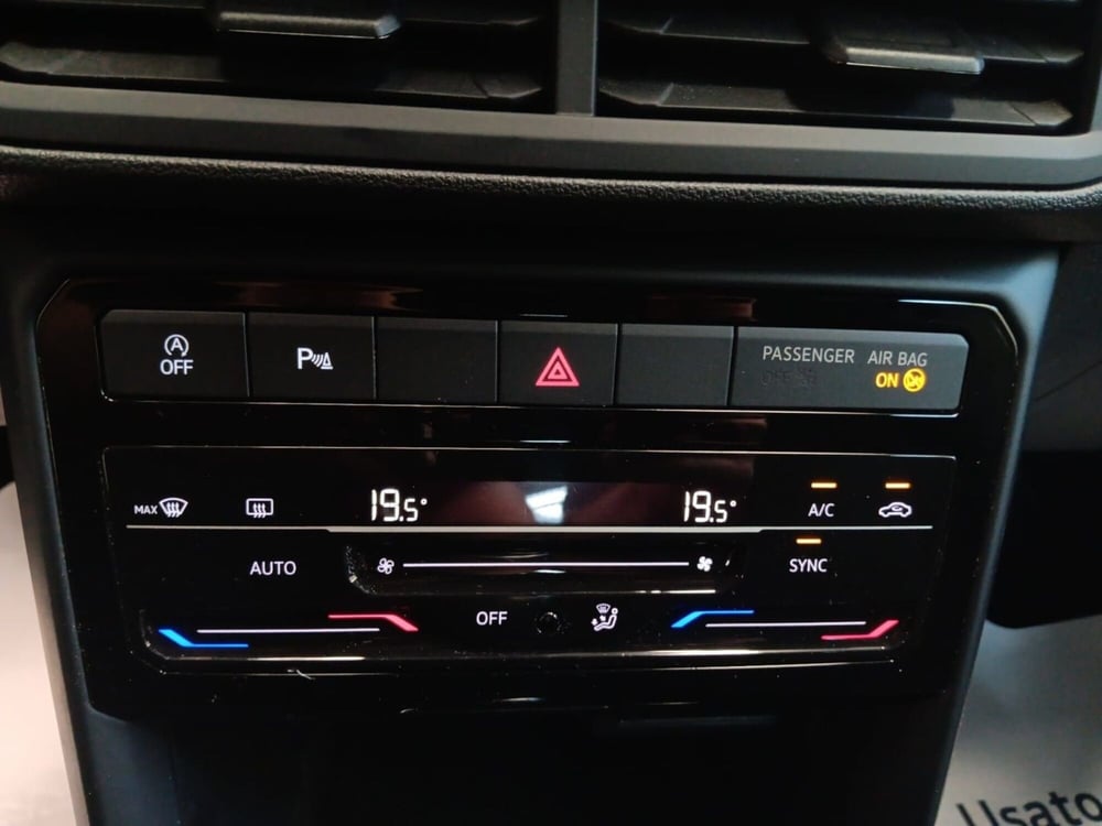 Volkswagen T-Cross usata a Bologna (18)