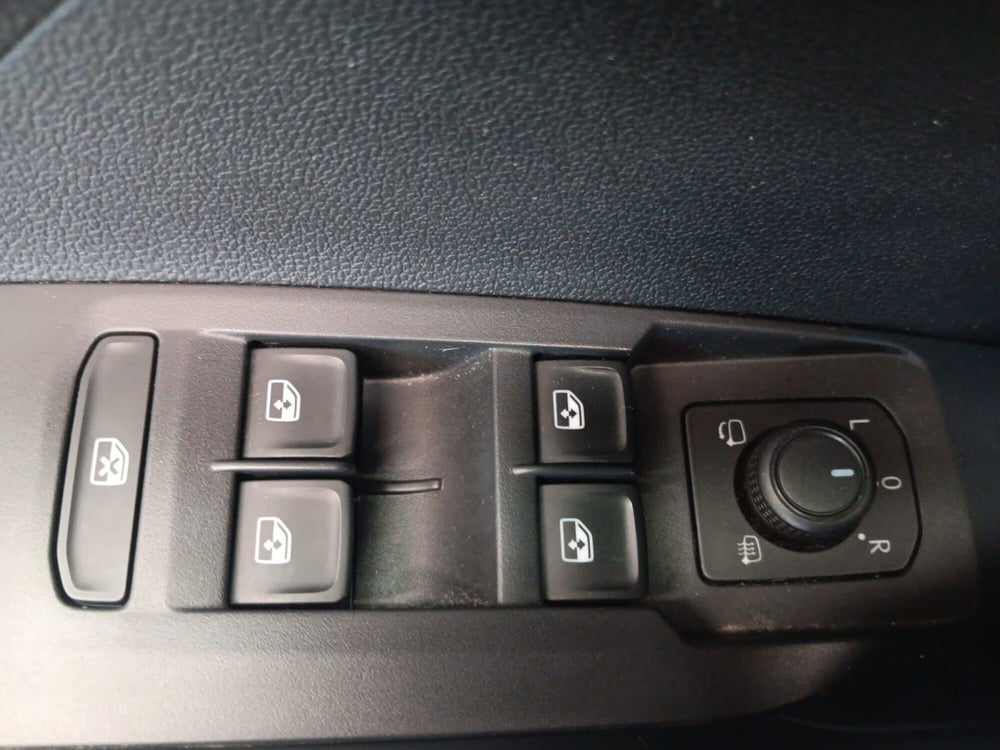 Volkswagen T-Cross usata a Bologna (20)
