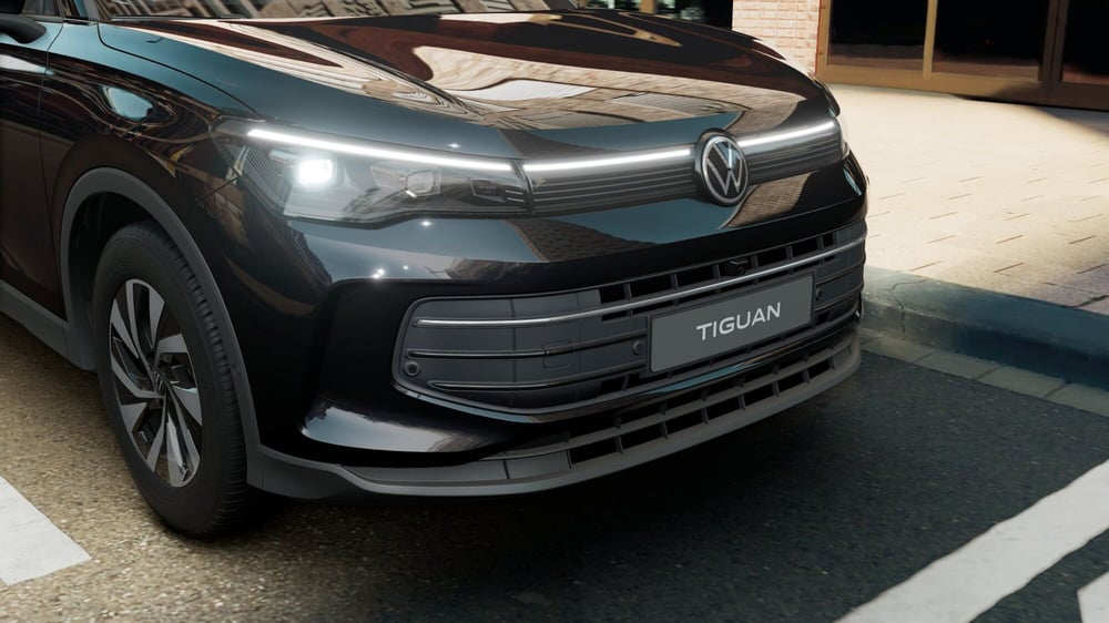 Volkswagen Tiguan nuova a Bologna (12)