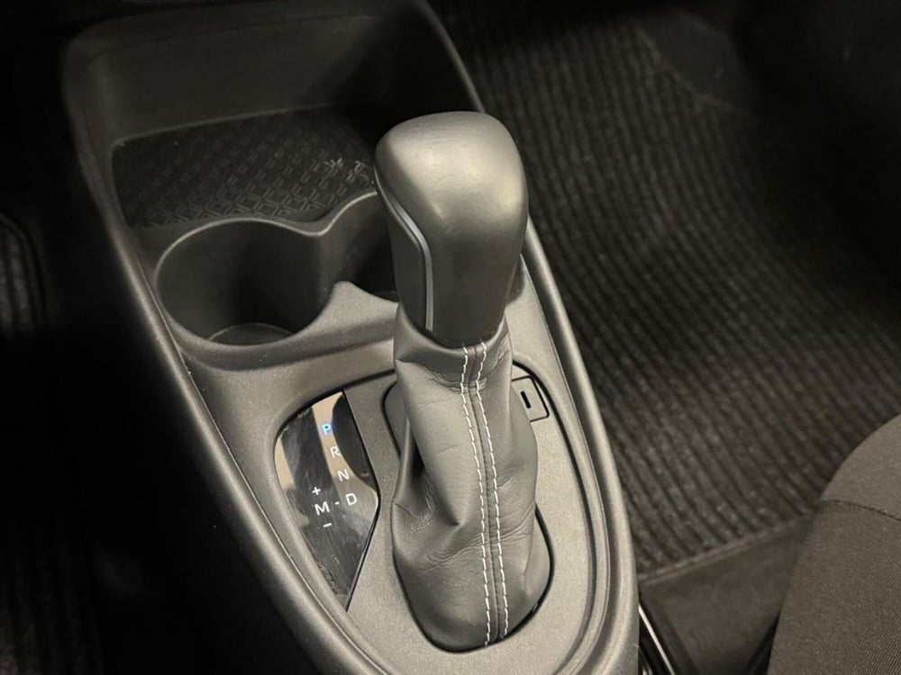 Toyota Aygo X usata a Como (17)