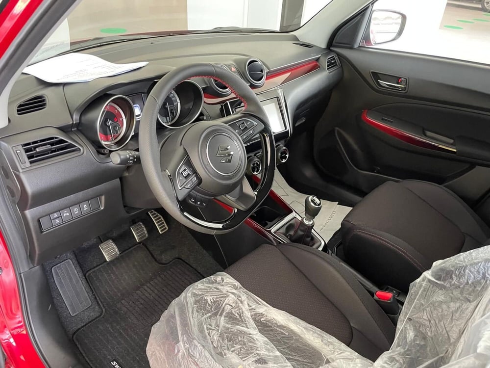 Suzuki Swift nuova a Vicenza (5)