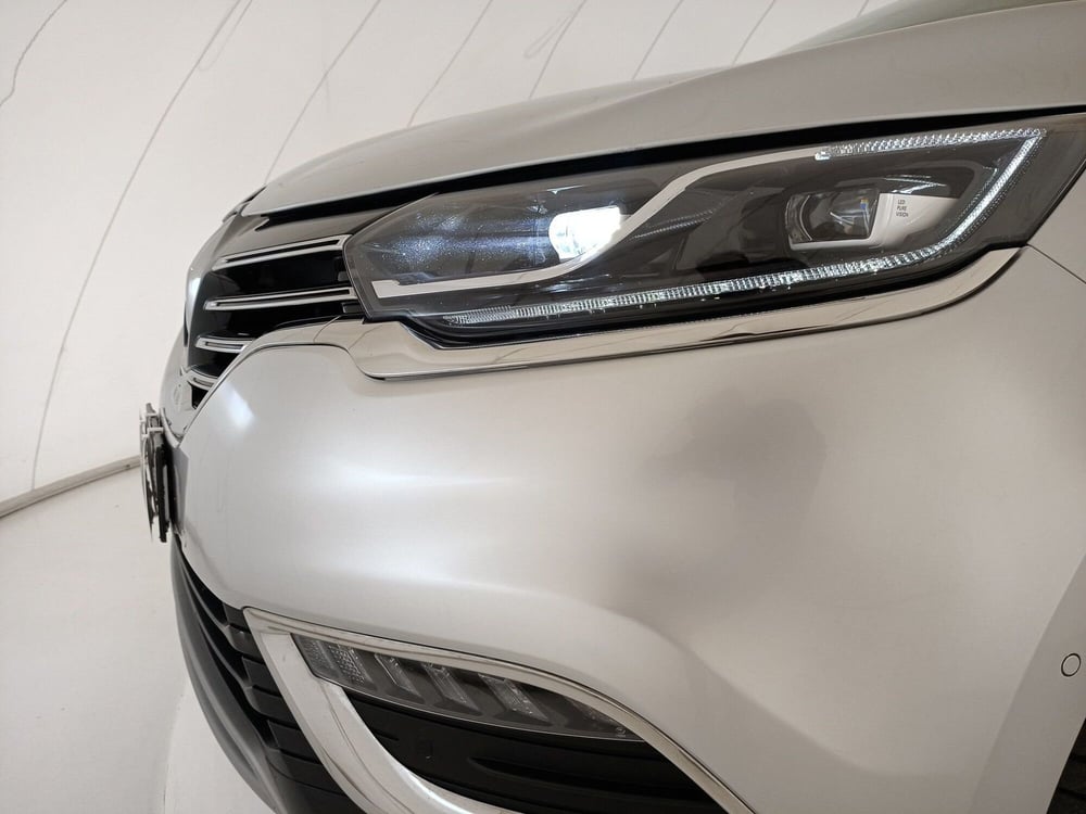 Renault Espace usata a Bari (11)