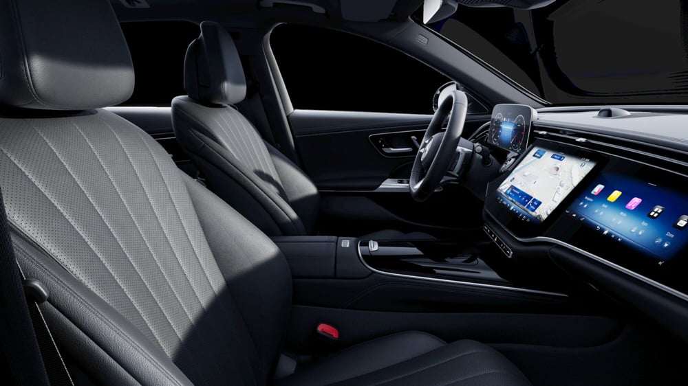 Mercedes-Benz Classe E Station Wagon nuova a Milano (7)