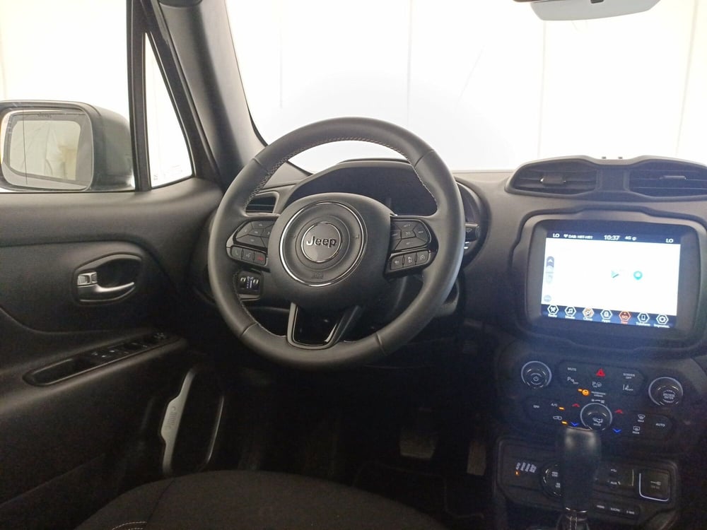 Jeep Renegade usata a Bari (9)