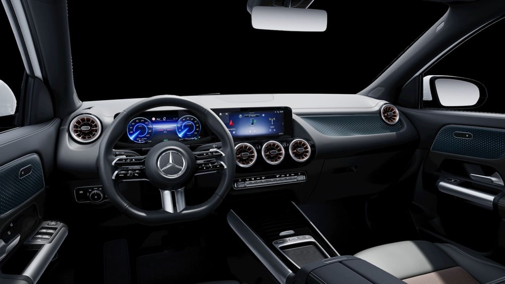 Mercedes-Benz EQA nuova a Monza e Brianza (8)