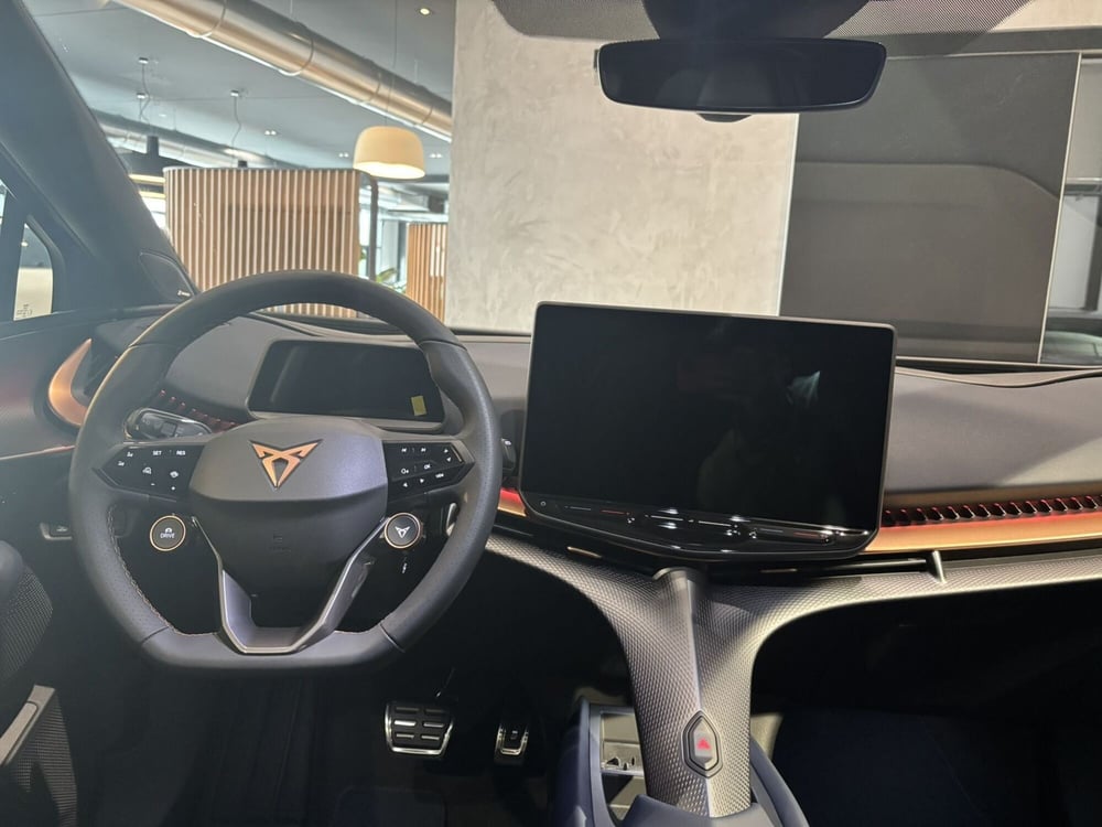 Cupra Tavascan nuova a Ferrara (14)