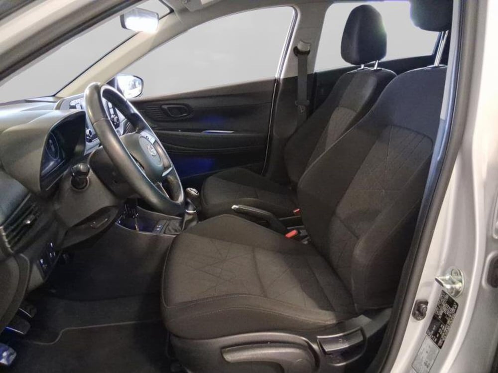 Hyundai Bayon usata a Genova (9)