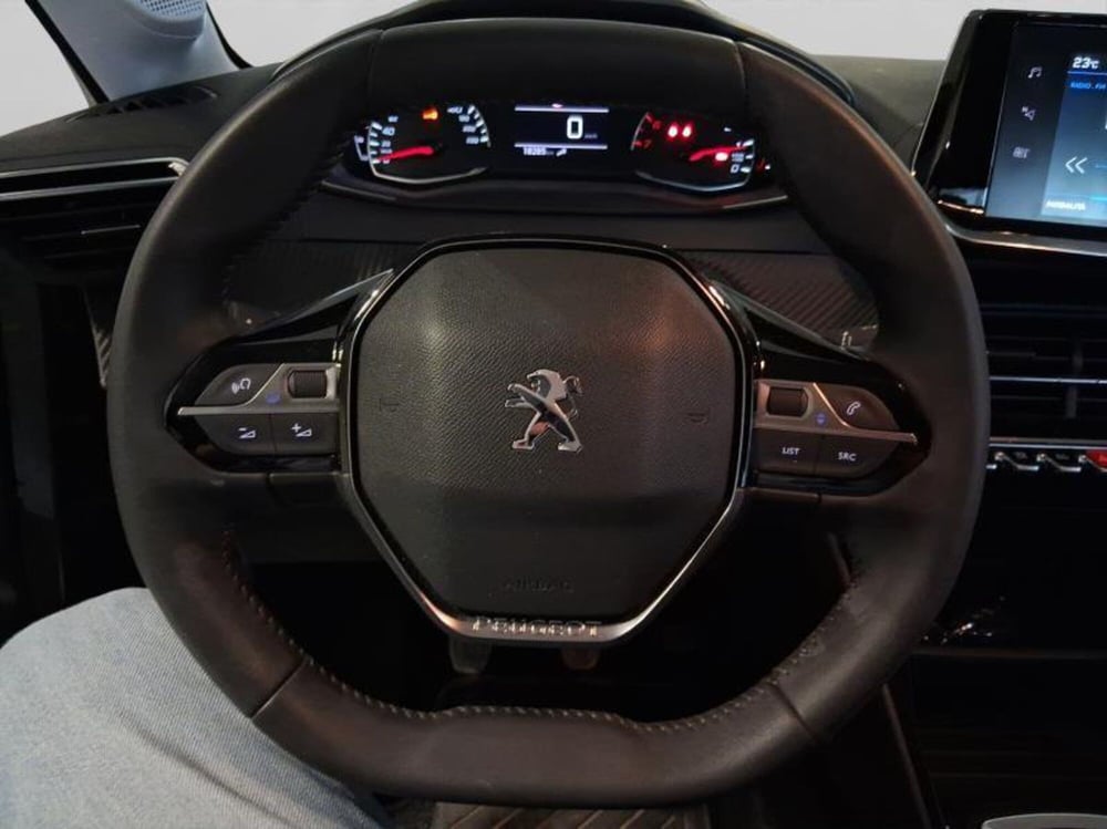 Peugeot 208 usata a Genova (14)