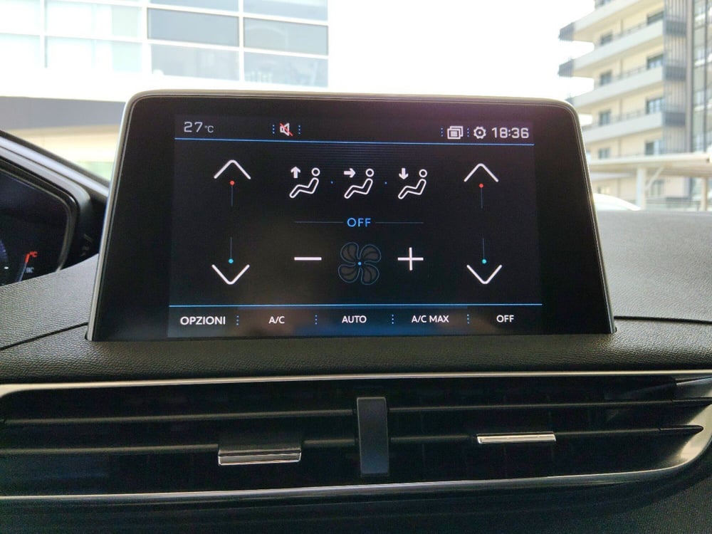 Peugeot 5008 usata a Pescara (18)
