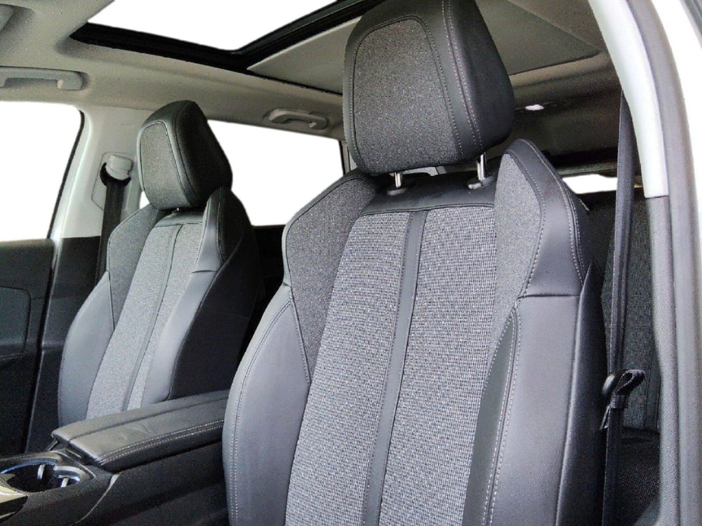 Peugeot 5008 usata a Pescara (7)