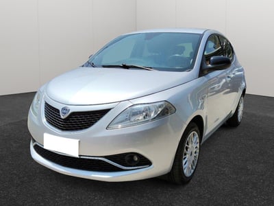 Lancia Ypsilon 1.3 MJT 16V 80 CV 5 porte S&amp;S Gold del 2017 usata a Pescara