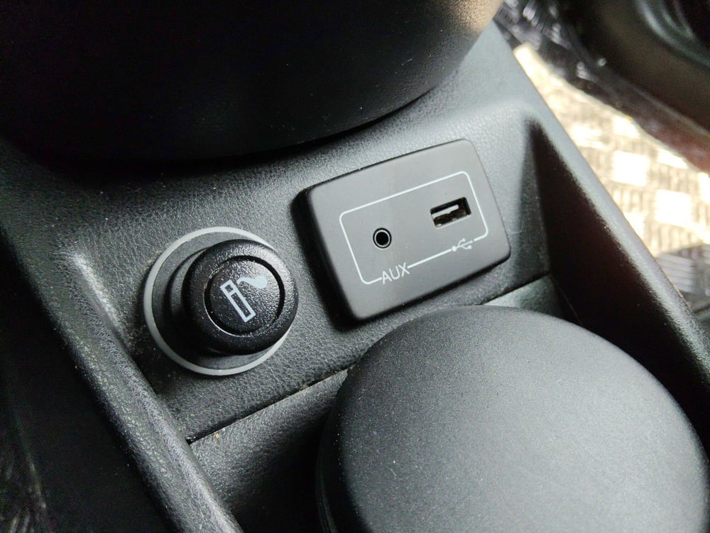 Lancia Ypsilon usata a Pescara (18)