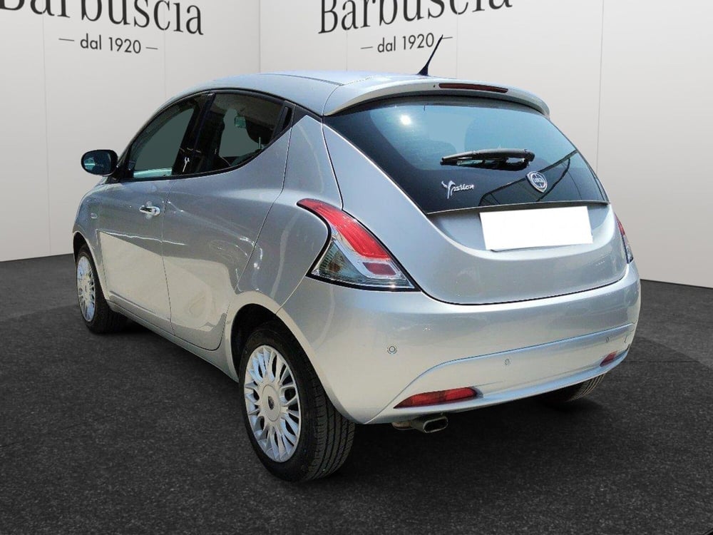 Lancia Ypsilon usata a Pescara (4)