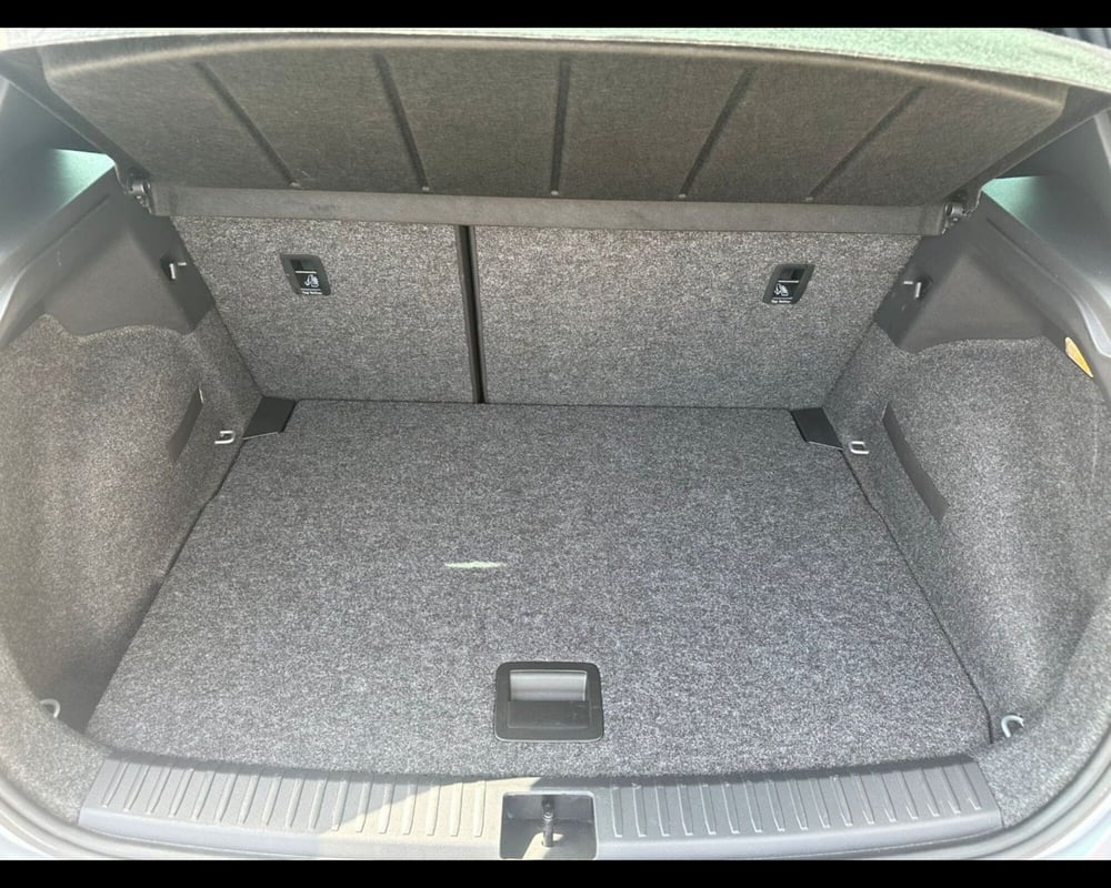 SEAT Arona usata a Siena (6)