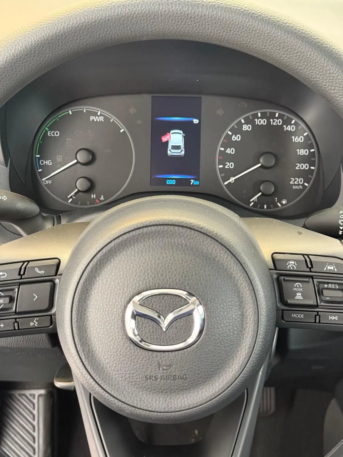 Mazda Mazda2 Hybrid nuova a Prato (8)