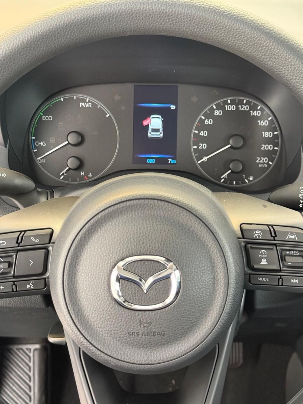 Mazda Mazda2 Hybrid nuova a Prato (8)