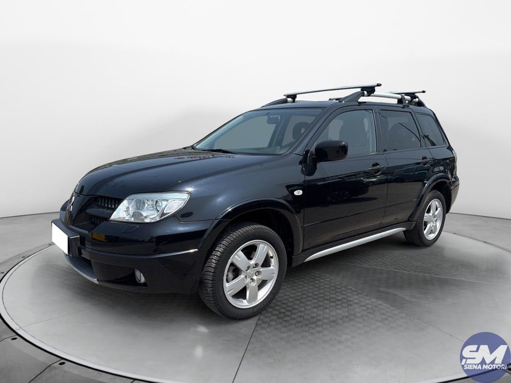 Mitsubishi Outlander usata a Siena