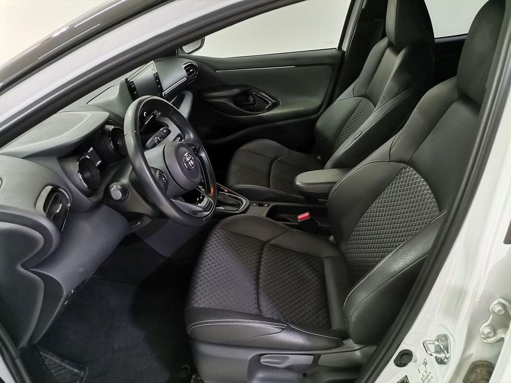 Toyota Yaris usata a Salerno (9)