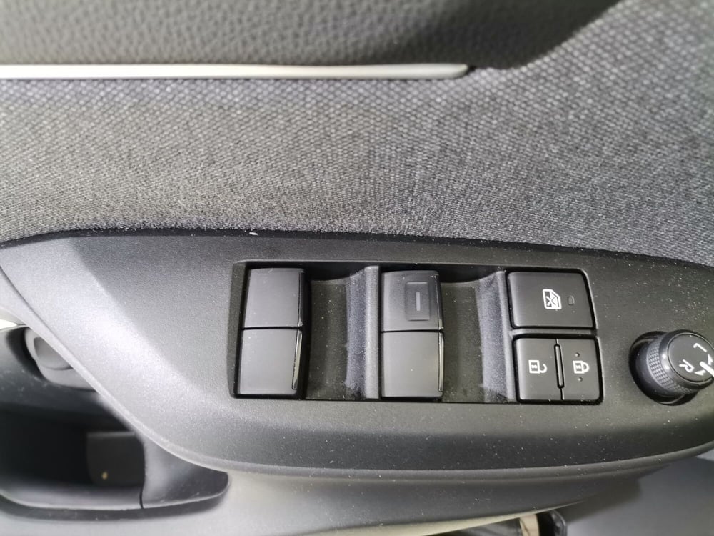 Toyota Yaris Cross usata a Salerno (19)