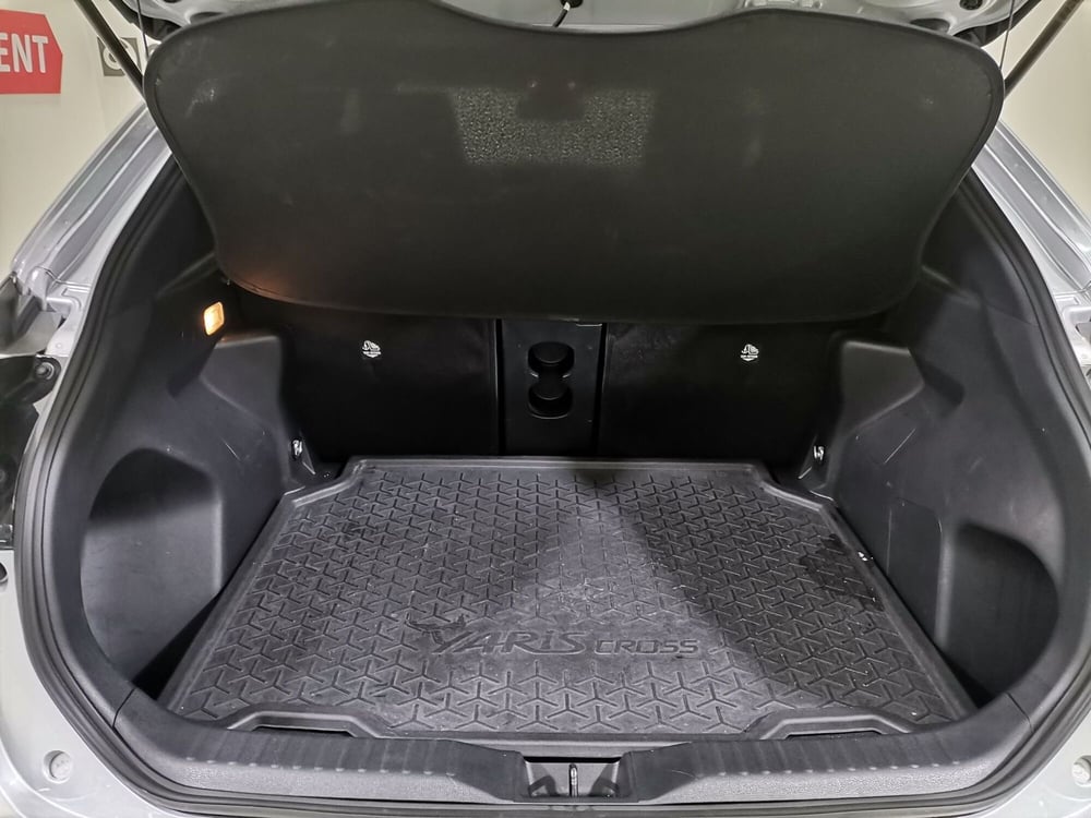 Toyota Yaris Cross usata a Salerno (20)
