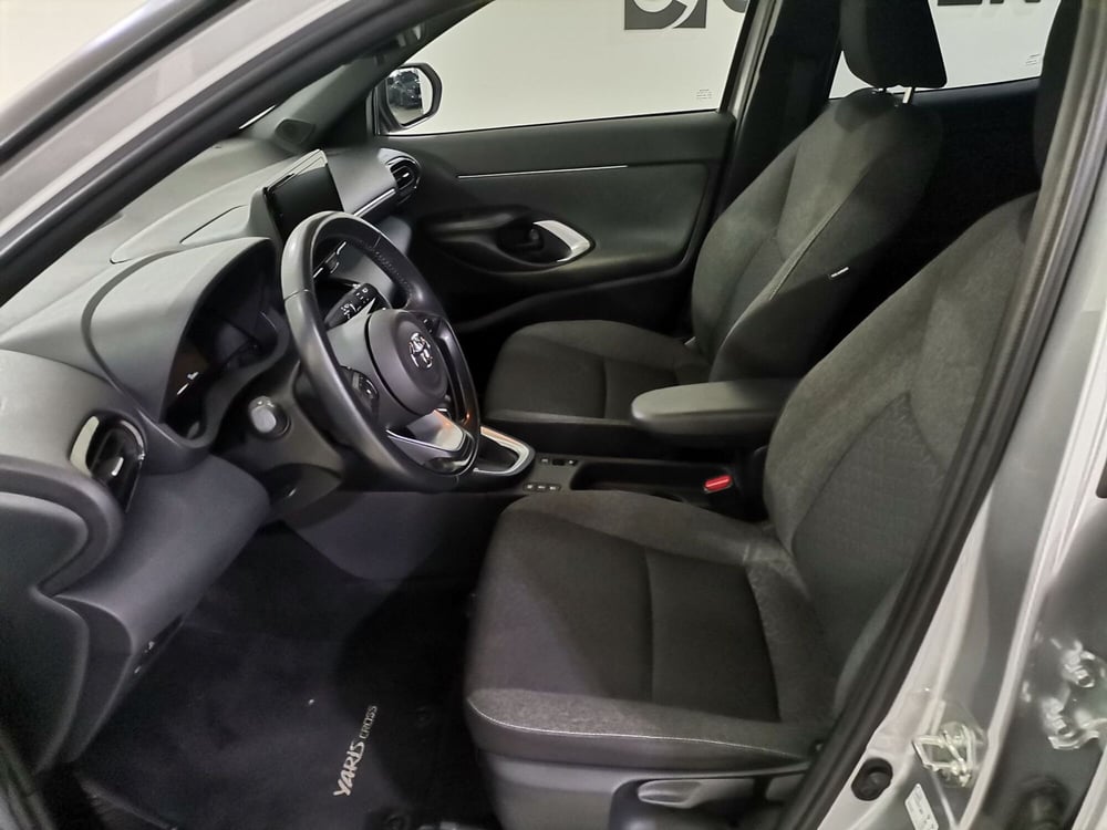 Toyota Yaris Cross usata a Salerno (9)