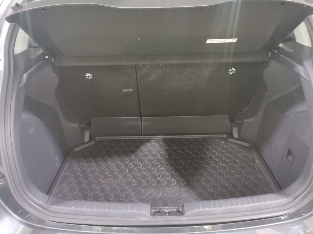Toyota Yaris usata a Salerno (20)